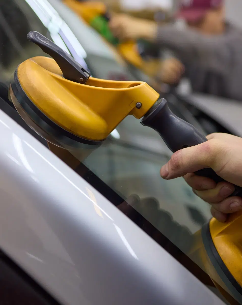 Ventouse pour poser une vitre de voiture